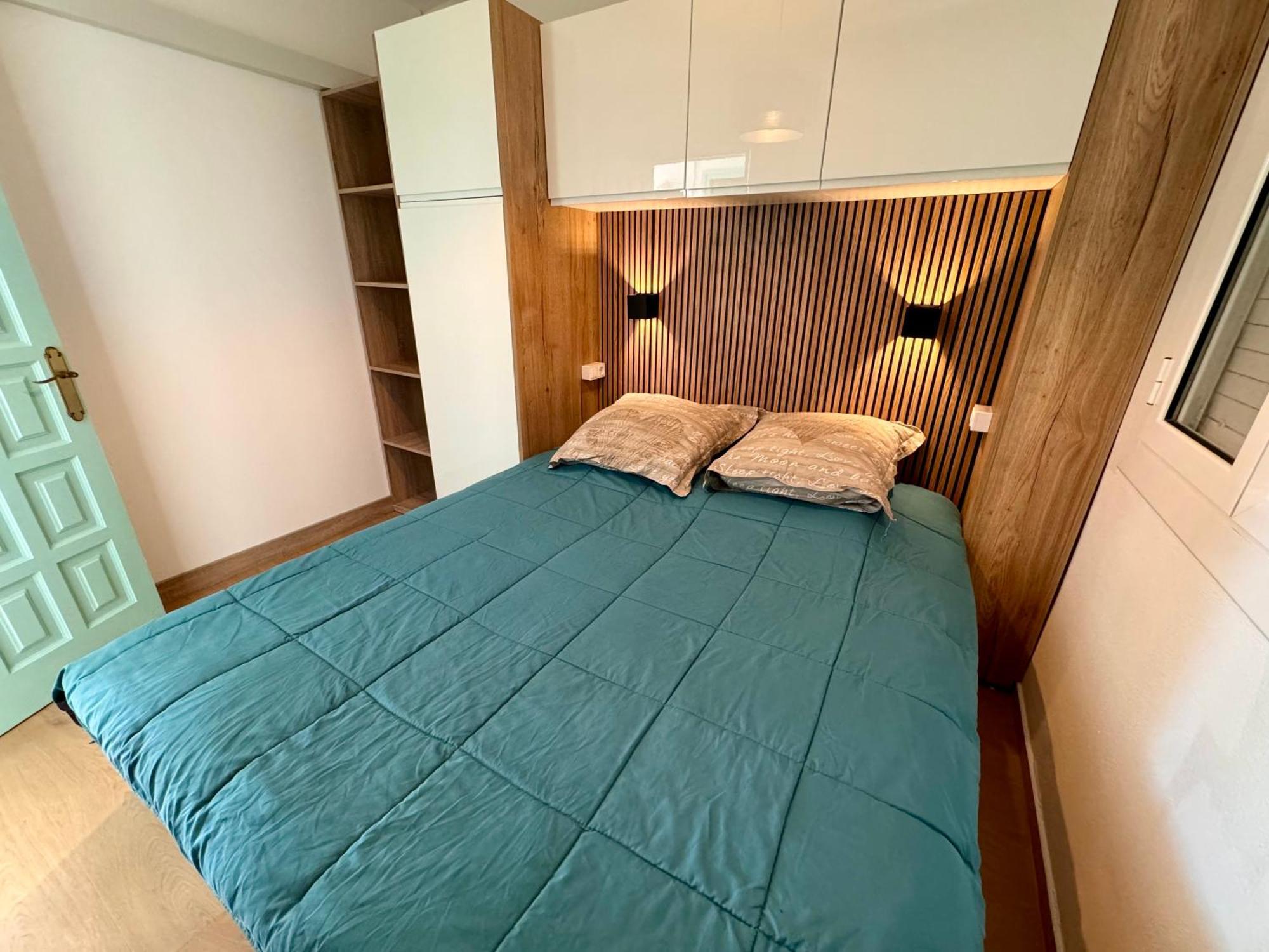 Magnifique Appartement En Front De Mer, Caneylles Roses Exterior foto